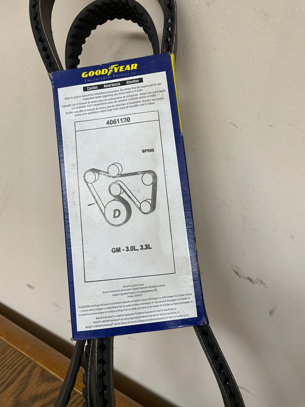 Goodyear Gatorback 6PK2845 Serpentine Belt – 6 Ribs, Long Micro‑V